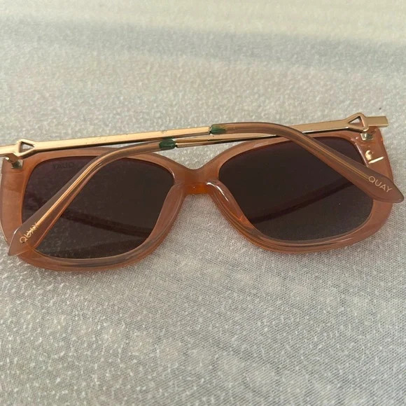 Quay Australia cat eye Chic boho Sunglasses 👓 #quay #fendi #polo #coachbag - Picture 4 of 5